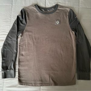 Art Class Long Sleeve Tee. Size Youth L (12-14)